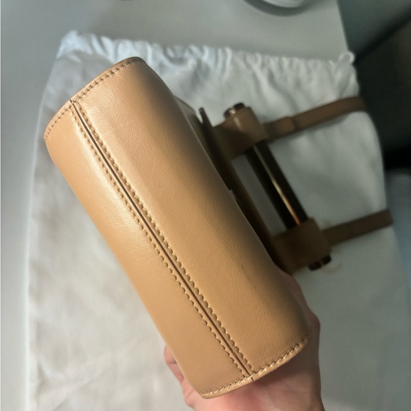 Chloe taupe magda top handle bag . Authentic - Picture 13 of 16